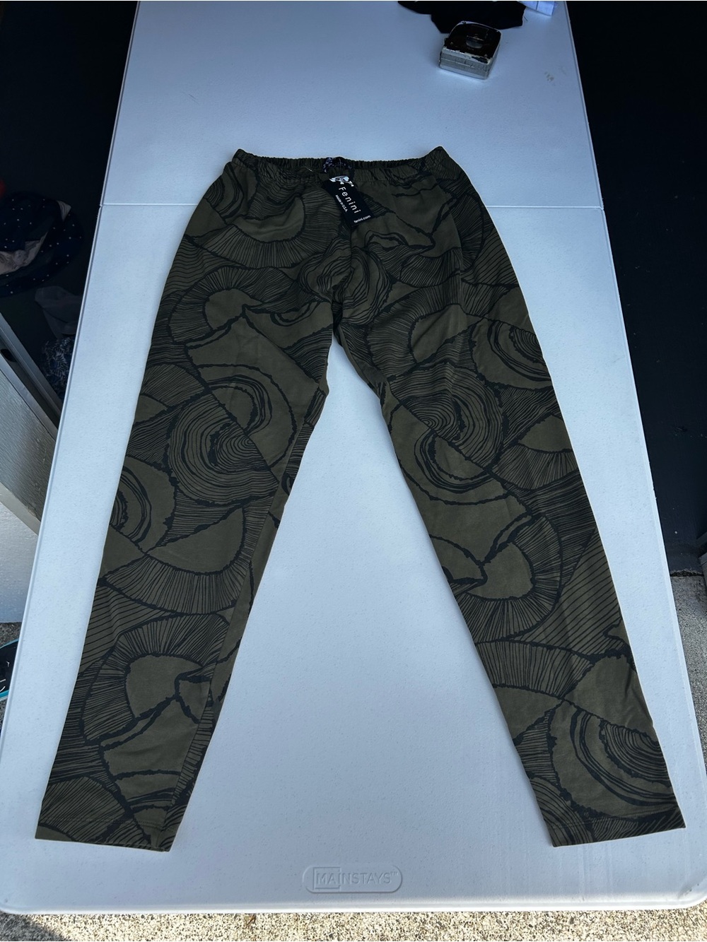 Fenini nwts. Olive Abstract Print Wide-Leg Pants - Picture 4 of 12